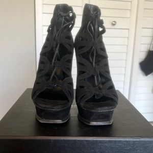 Black suede lace up pumps size 40